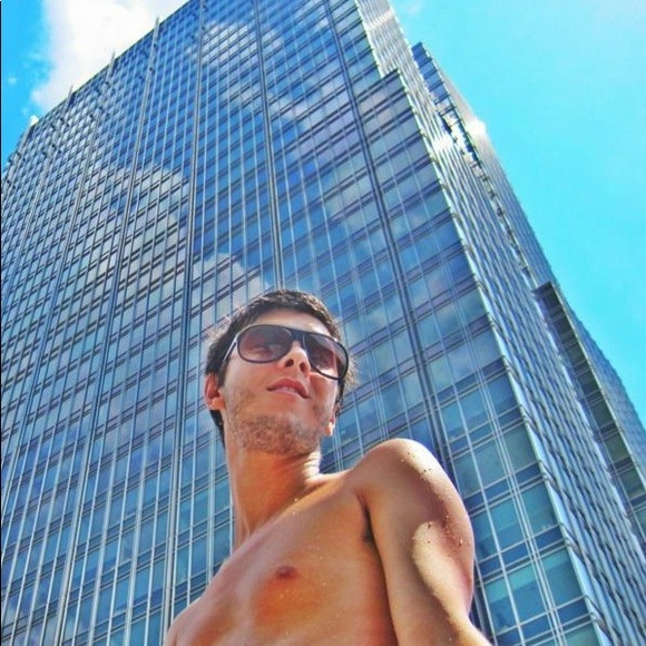 Meet your Posher, Christopher - Picture 9 of 16